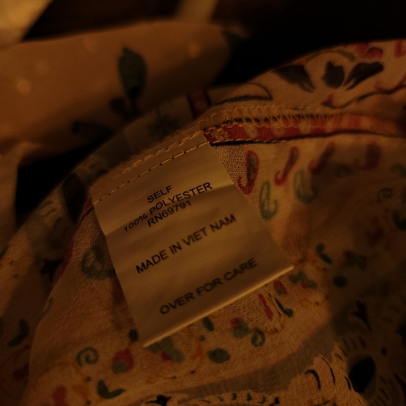 NWT FIGUEROA & Flower Butterfly Sleeve Blouse - Picture 5 of 7